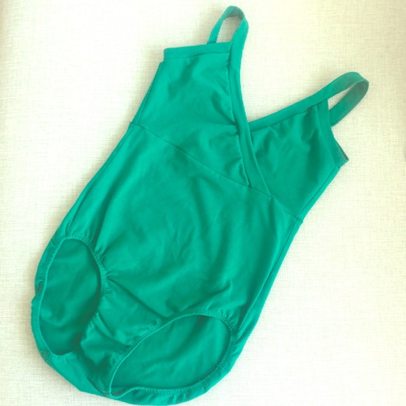 FREE in bundle 🍀 Class In Leotard from NYC